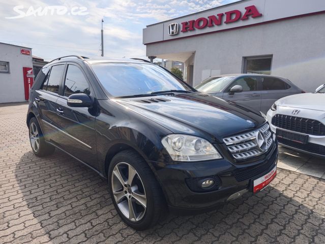 Mercedes Třída M